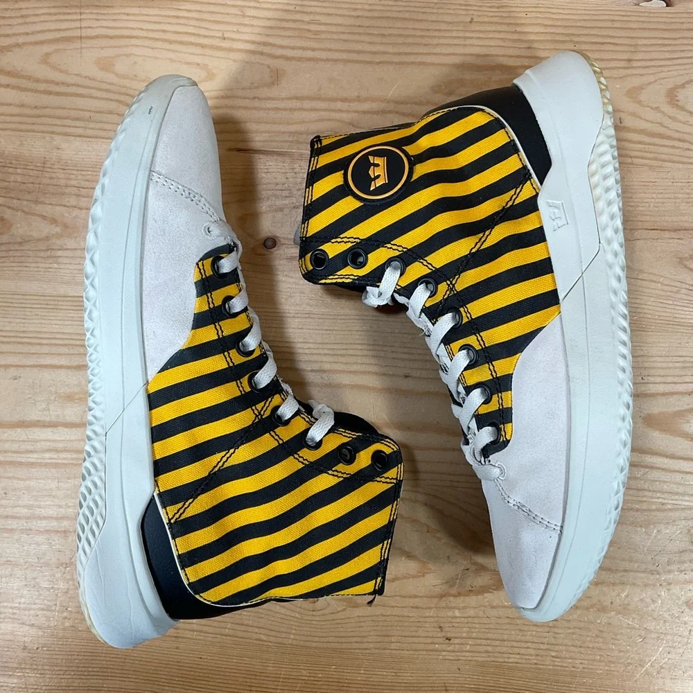 SUPRA Statik Caution Stripe/Bone Lace-Up Shoes Men’s 10.5 Yellow Black 06131-822